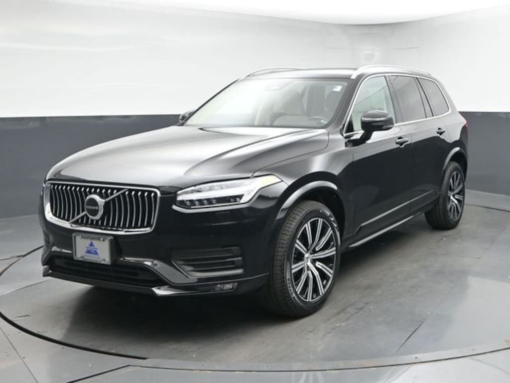 Used 2023 Volvo XC90 B6 Core SUV