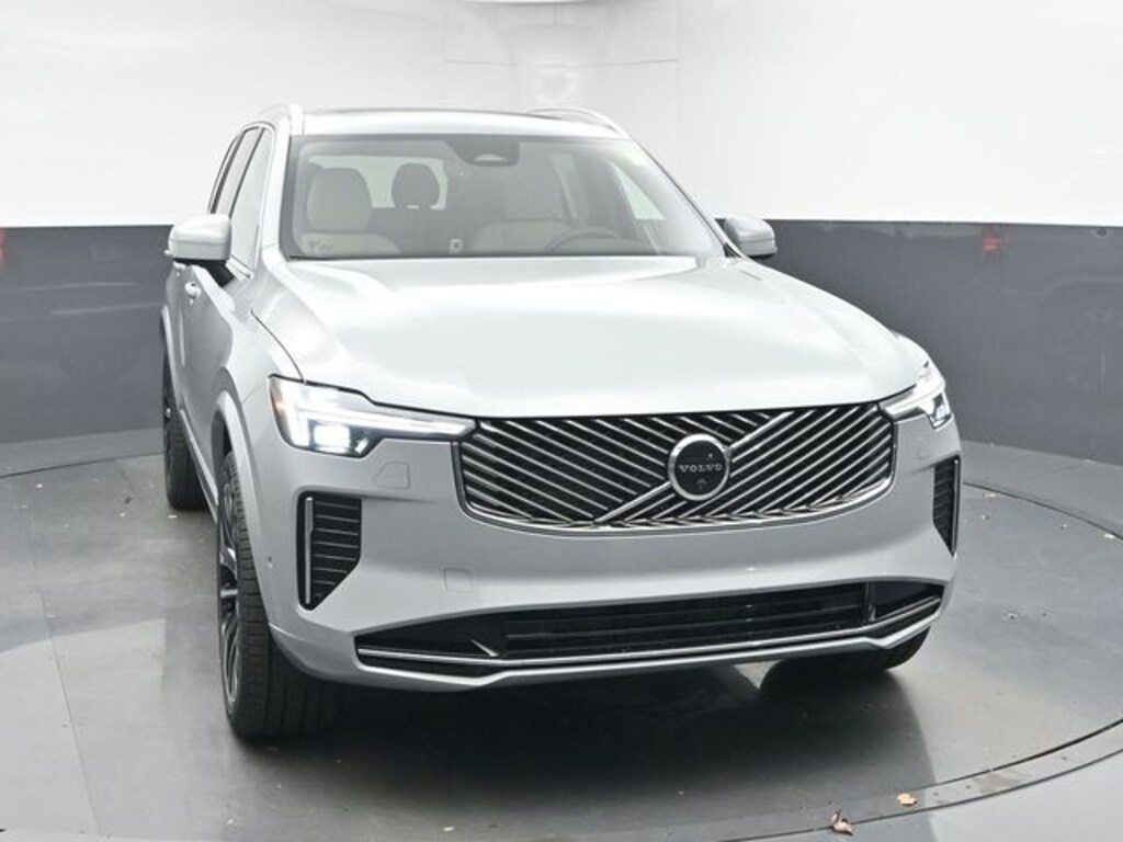 New 2026 Volvo XC90 B6 Plus 7-Seater SUV