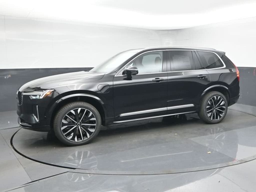 New 2026 Volvo XC90 plug-in hybrid T8 Plus 7-Seater SUV