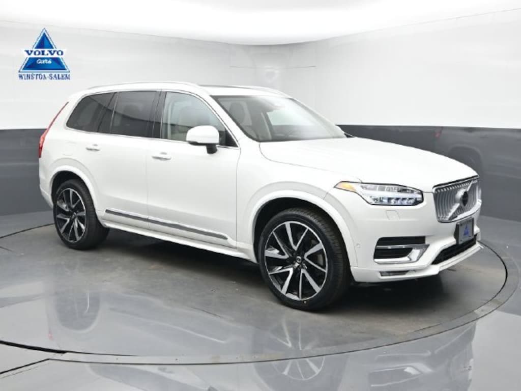 Used 2025 Volvo XC90 B5 Plus SUV