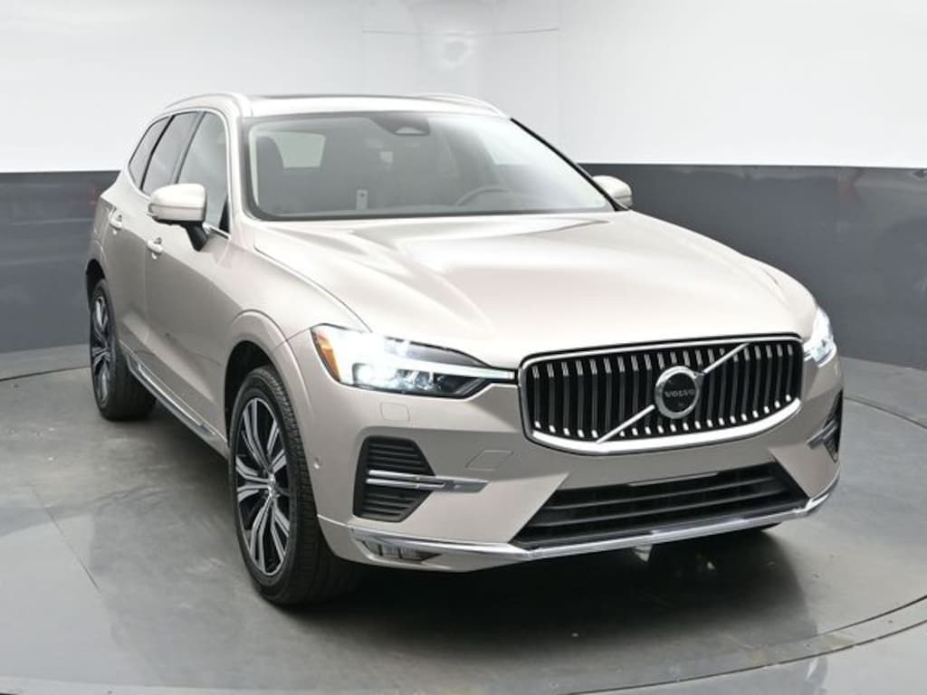 Used 2023 Volvo XC60 B5 Plus Bright Theme SUV