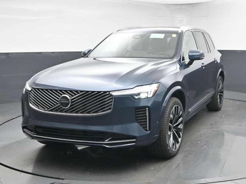 New 2026 Volvo XC90 B6 Plus 7-Seater SUV