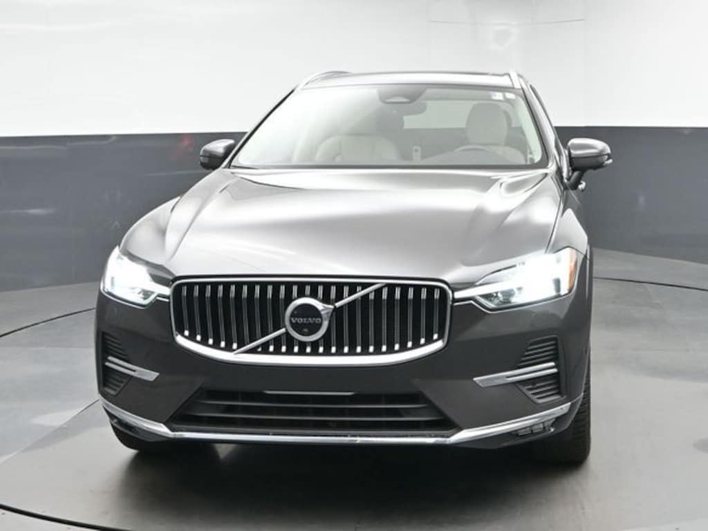 Used 2023 Volvo XC60 B5 Plus Bright Theme SUV
