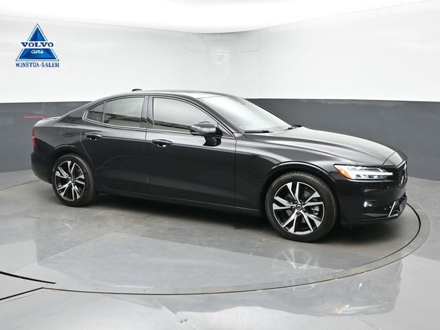2025 Volvo S60