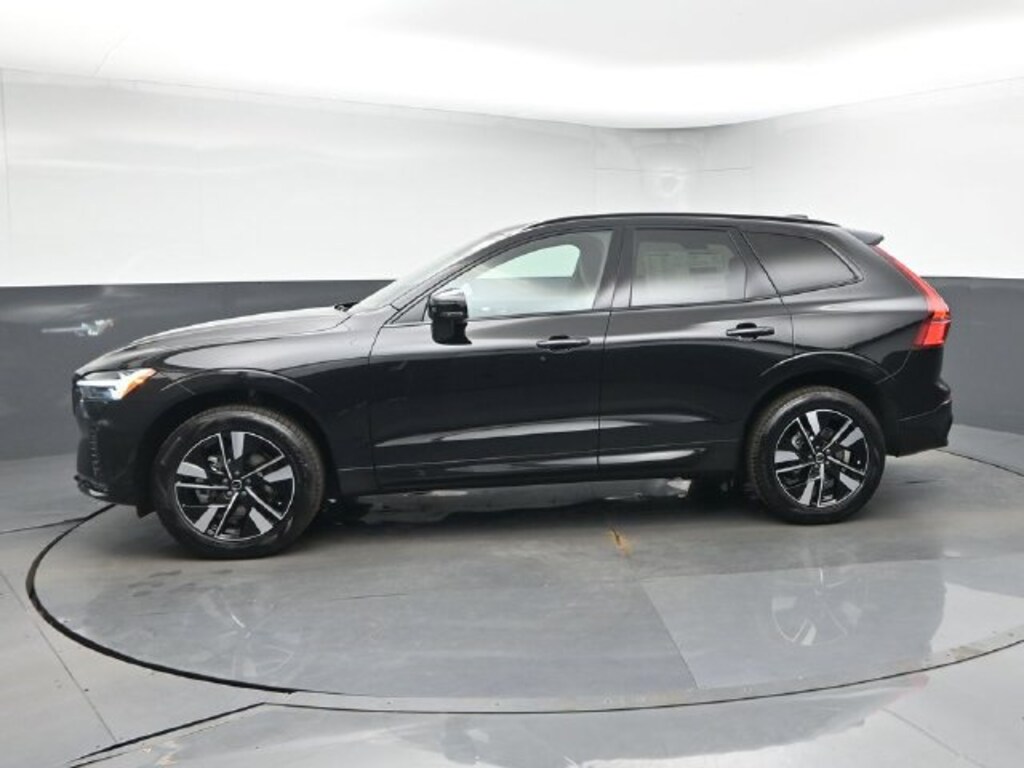 New 2027 Volvo XC60 B5 Core SUV