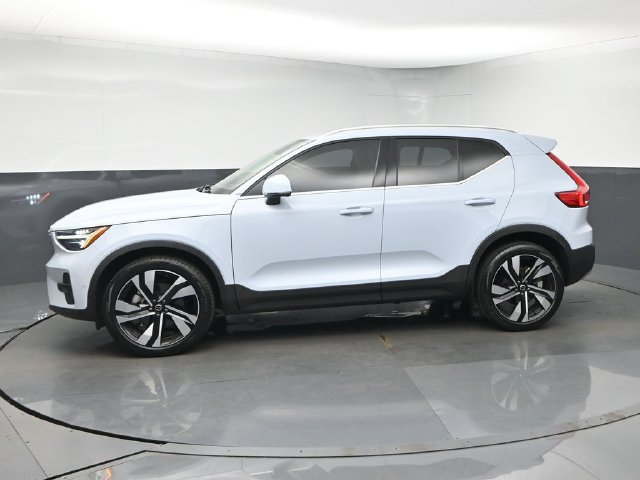 Used 2024 Volvo XC40 Ultimate SUV