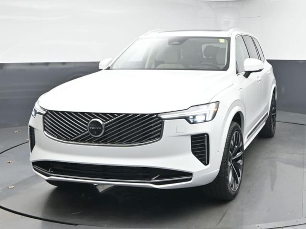 New 2026 Volvo XC90 plug-in hybrid T8 Ultra 7-Seater SUV