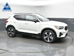 2026 Volvo XC40 B5 Plus AWD V26284 SUV