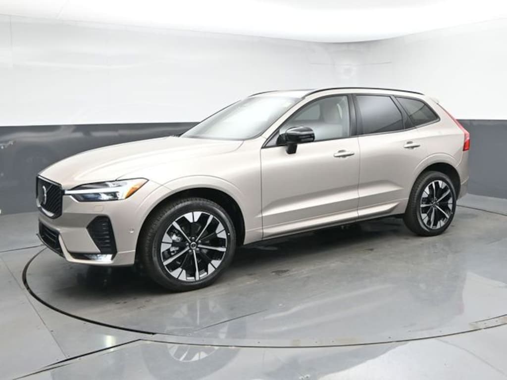 New 2026 Volvo XC60 B5 Plus SUV