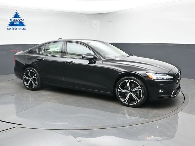 2023 Volvo S60