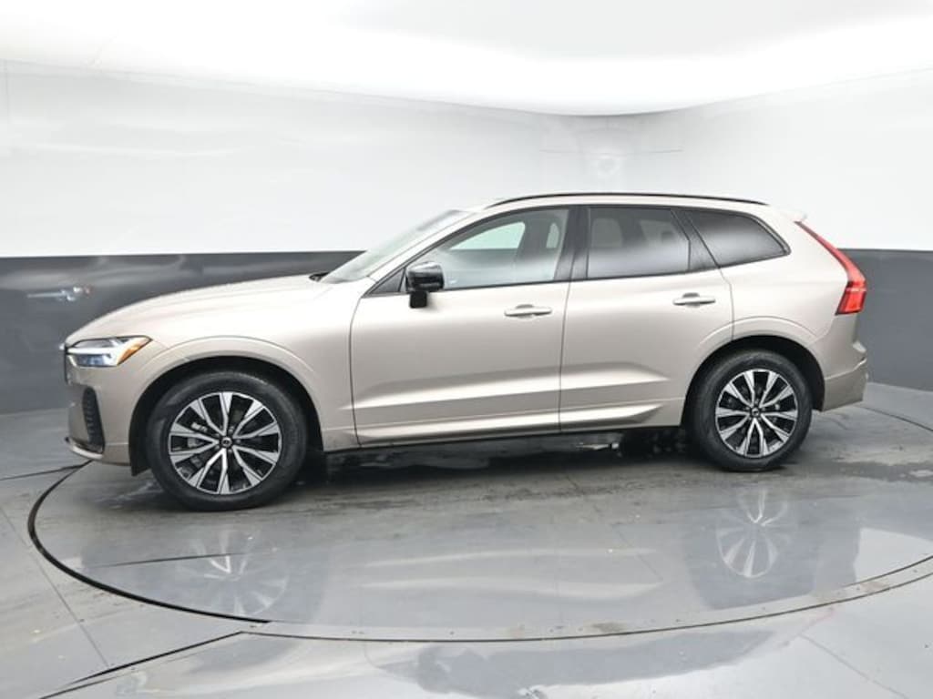 Used 2024 Volvo XC60 B5 Core SUV
