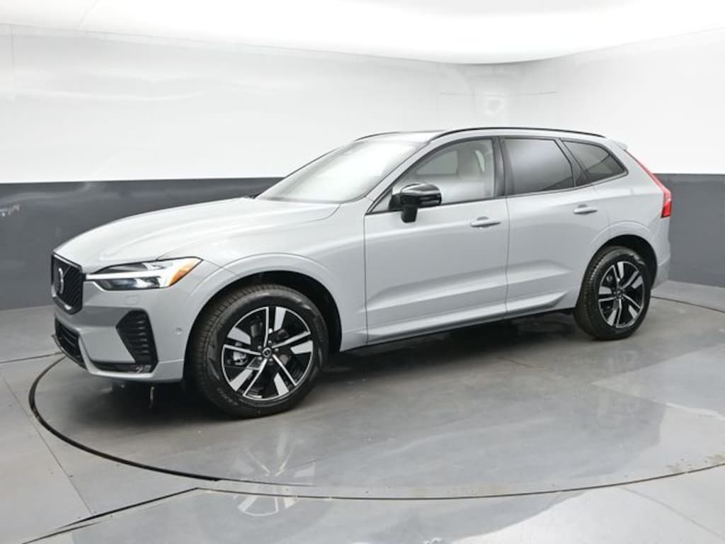 New 2026 Volvo XC60 B5 Plus SUV