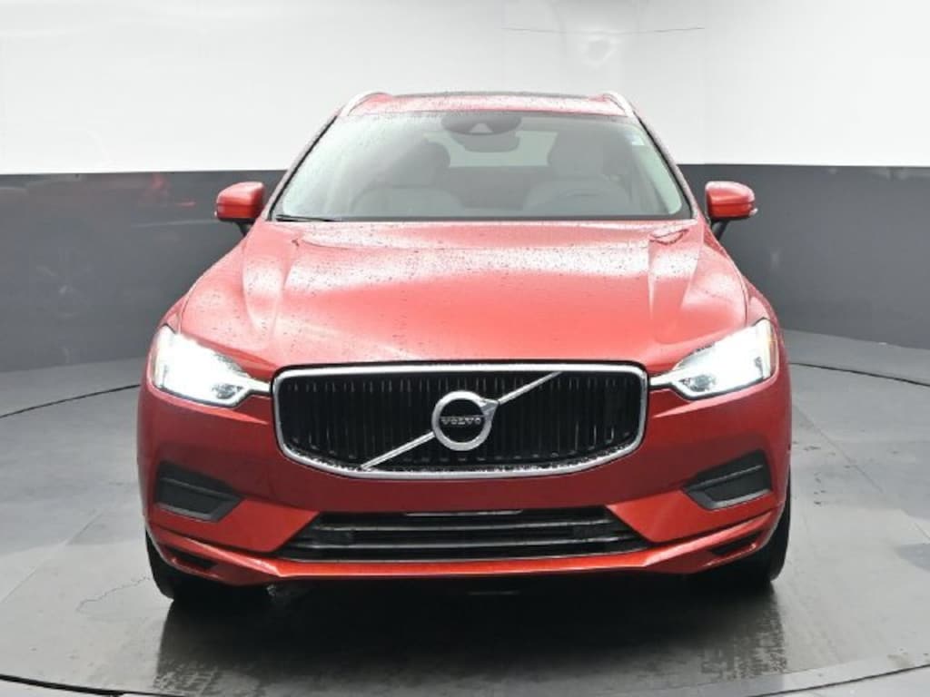 Used 2019 Volvo XC60 T5 Momentum SUV