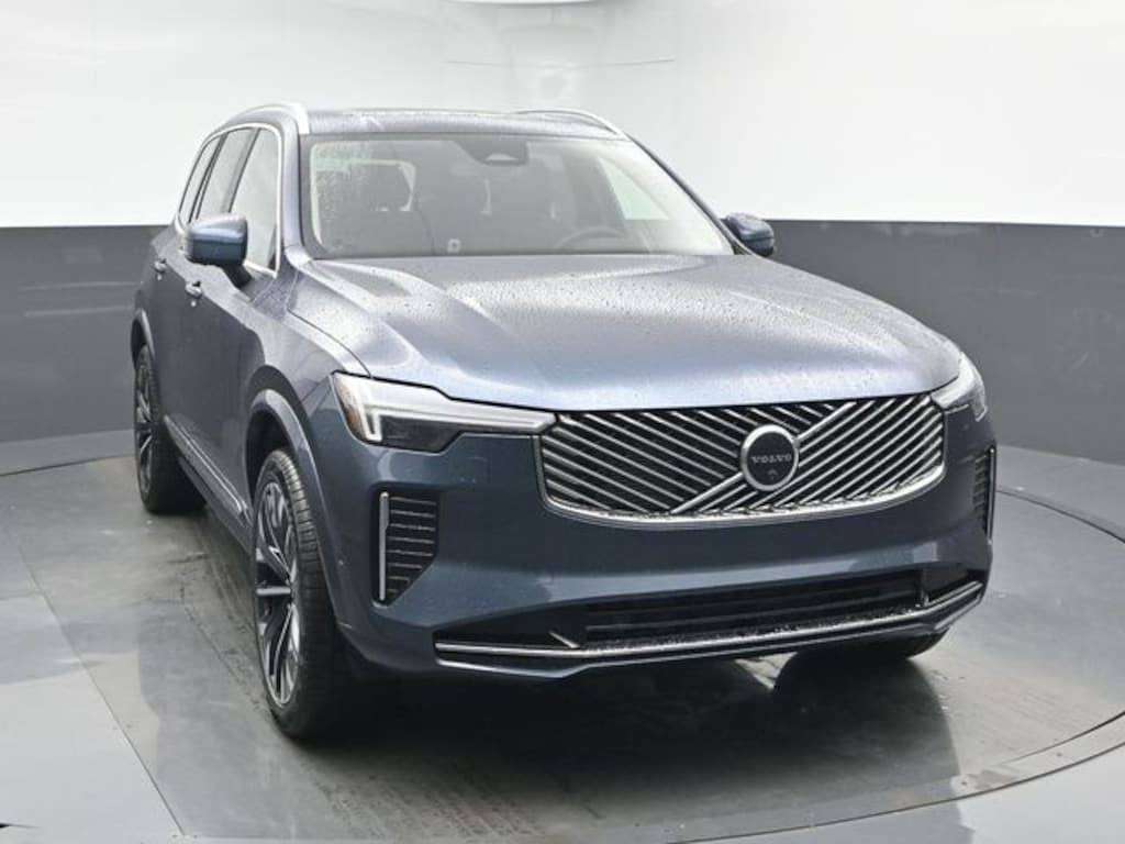 New 2026 Volvo XC90 B6 Plus 7-Seater SUV