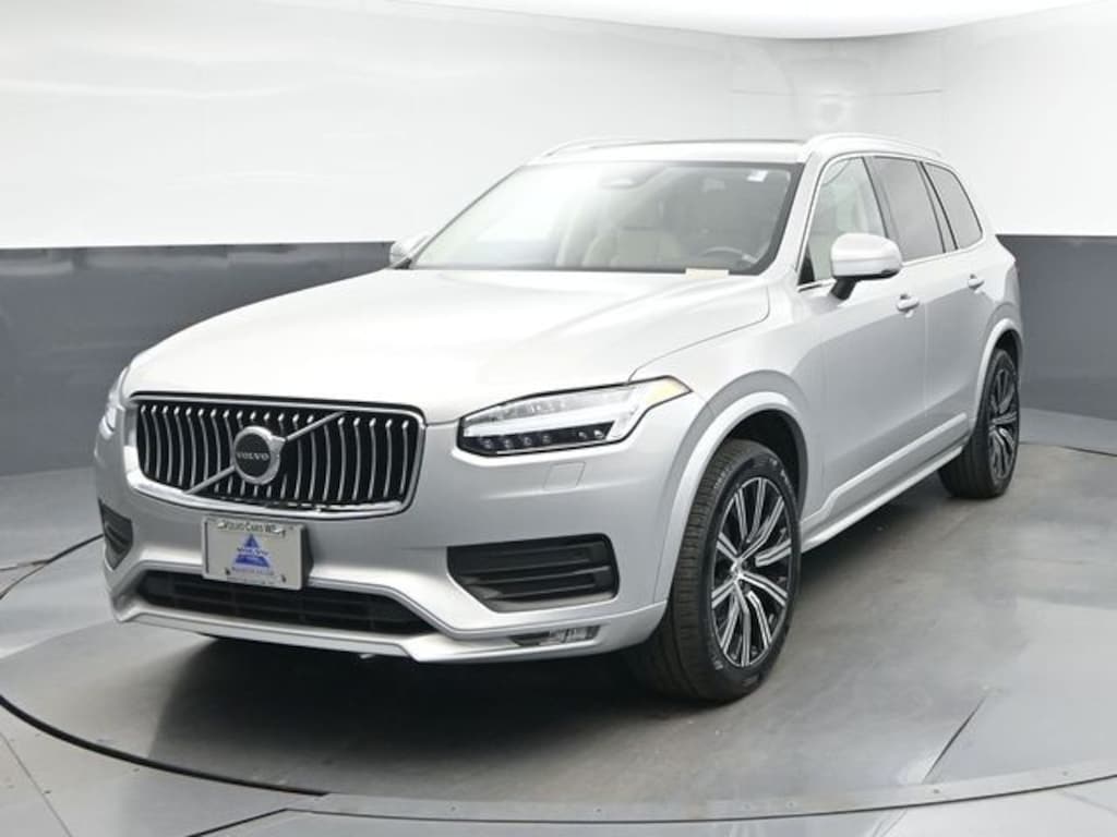 Used 2023 Volvo XC90 B5 Core SUV