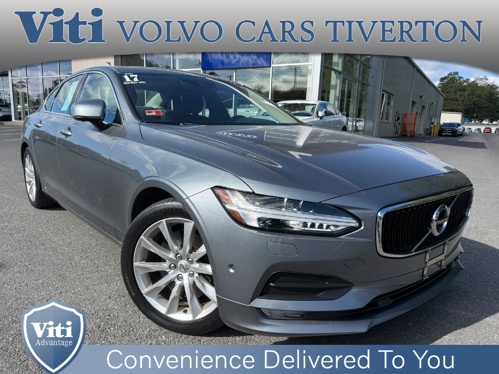 2017 Volvo S90 Momentum