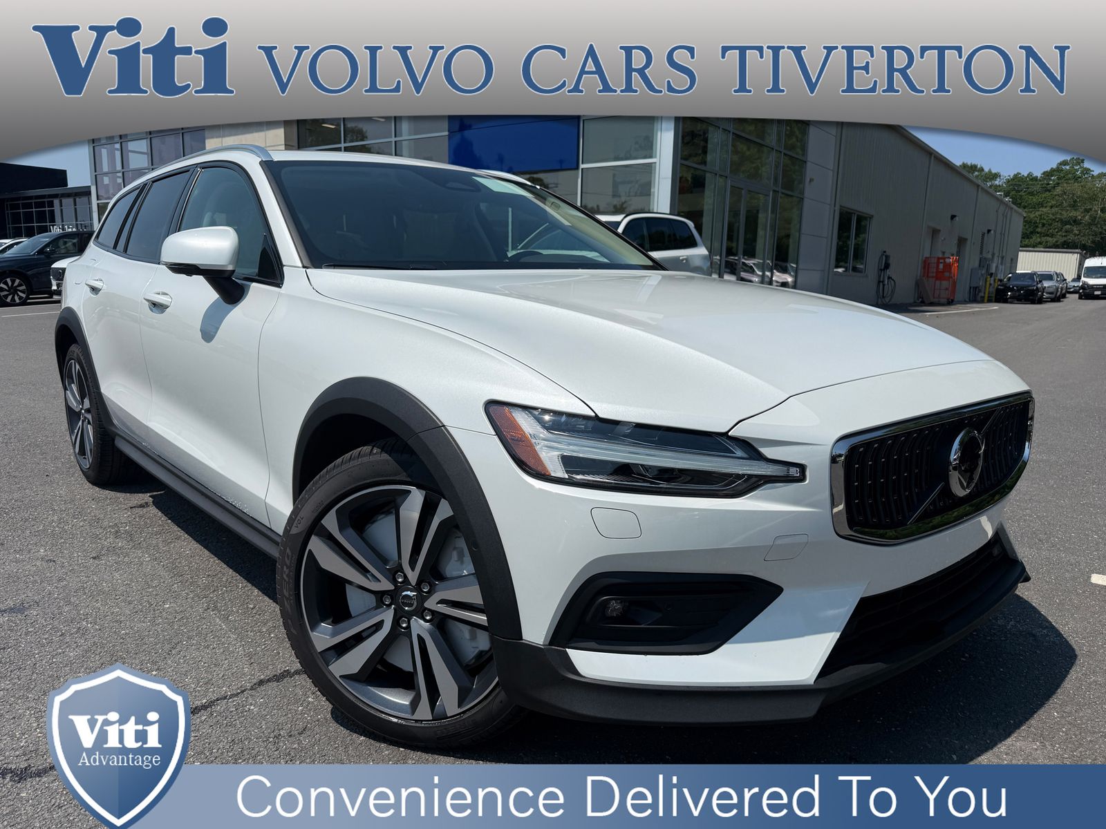 2026 Volvo V60 Cross Country Plus