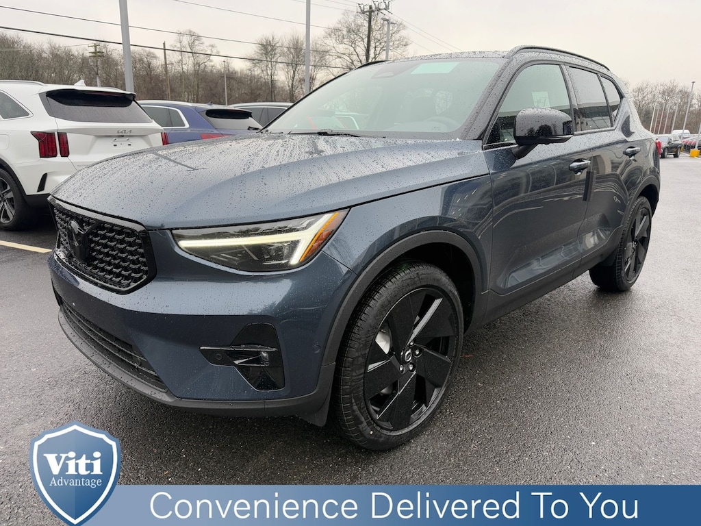 New 2026 Volvo XC40 B5 Ultra Black Edition SUV