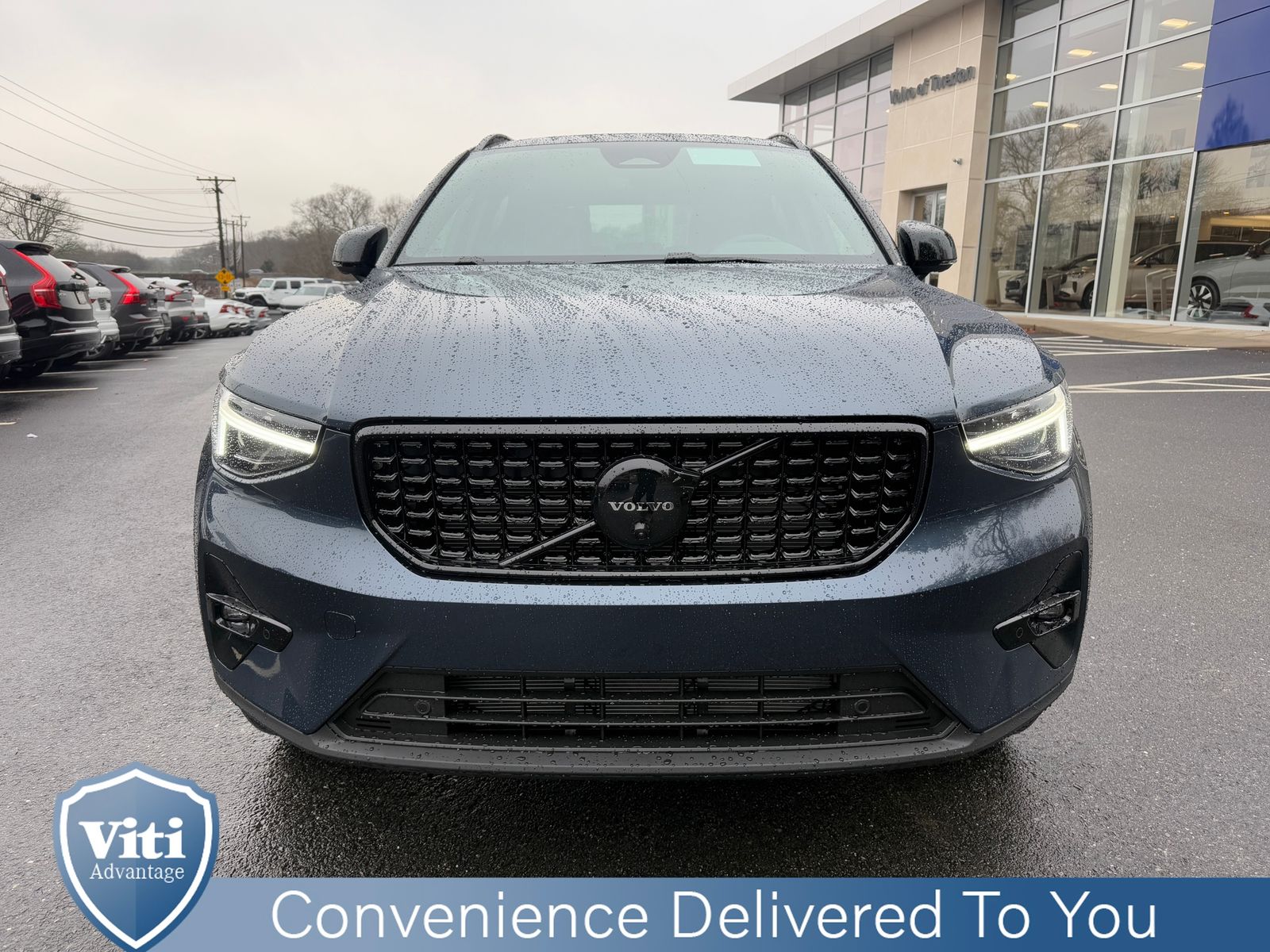 New 2026 Volvo XC40 B5 Ultra Black Edition SUV