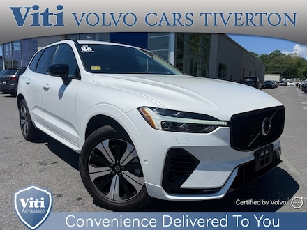 2025 Volvo XC60 plug-in hybrid T8 Plus SUV