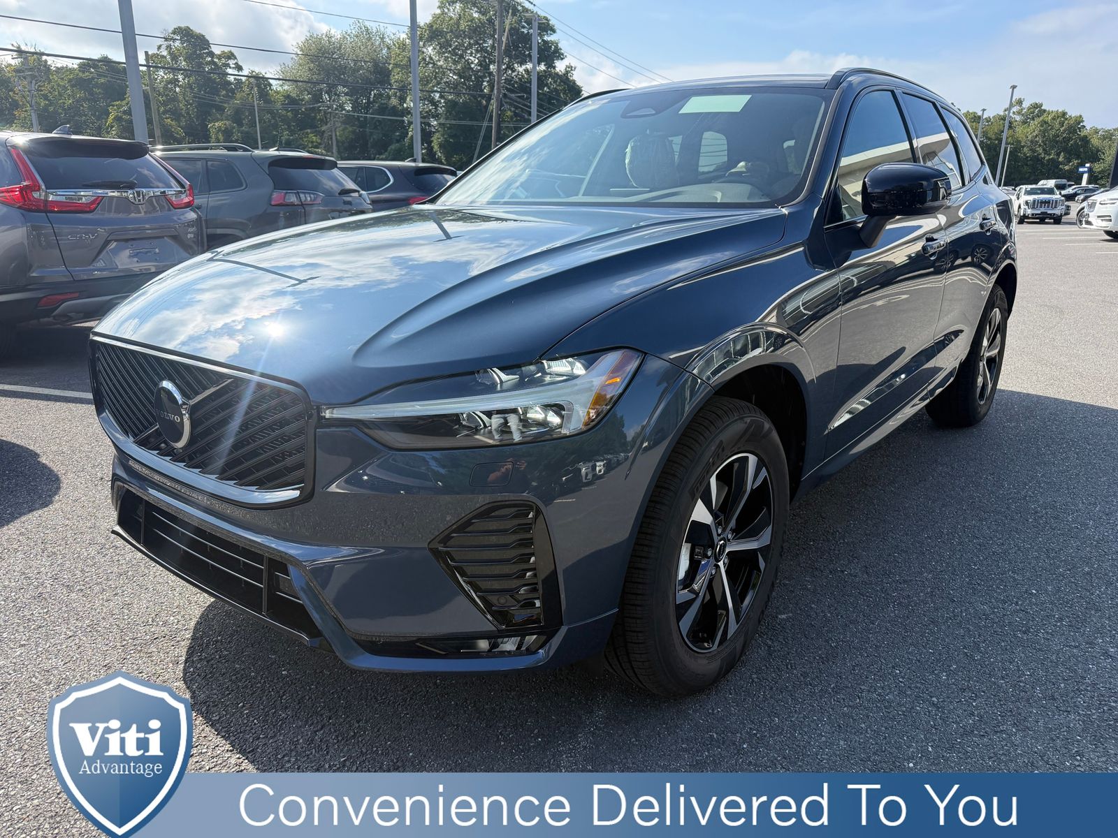 New 2027 Volvo XC60 B5 Core SUV