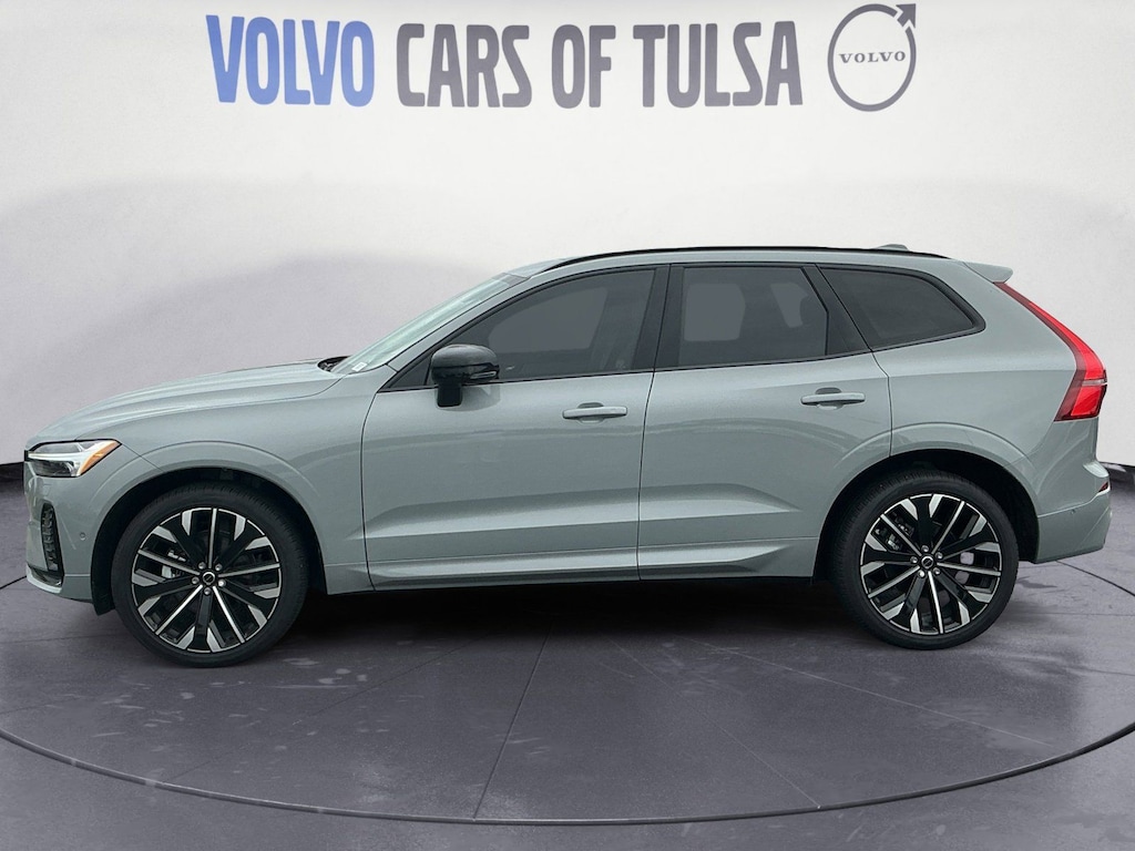 New 2026 Volvo XC60 B5 Ultra SUV