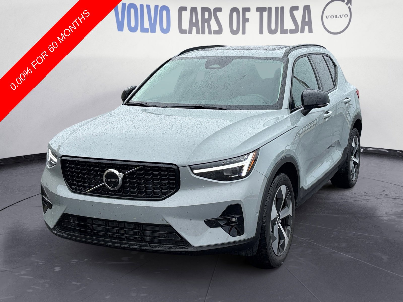 2026 Volvo XC40 SUV 