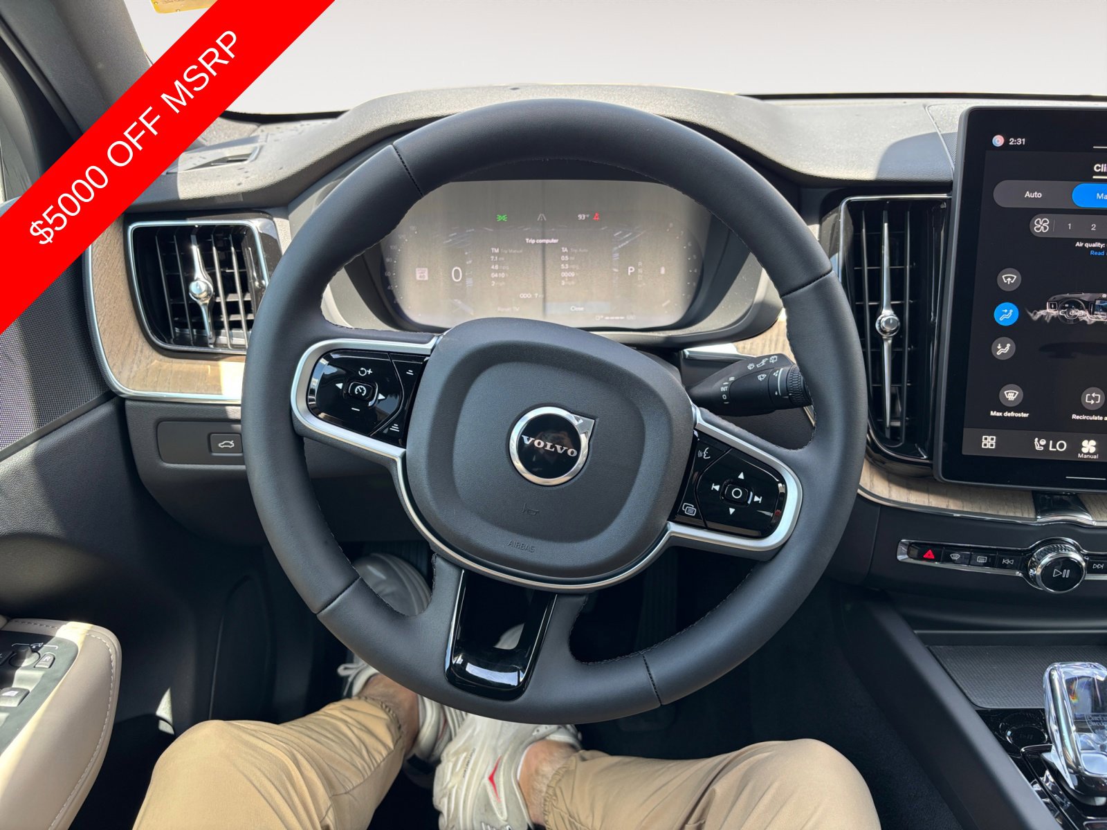 2026 Volvo XC60 Core - Photo 12