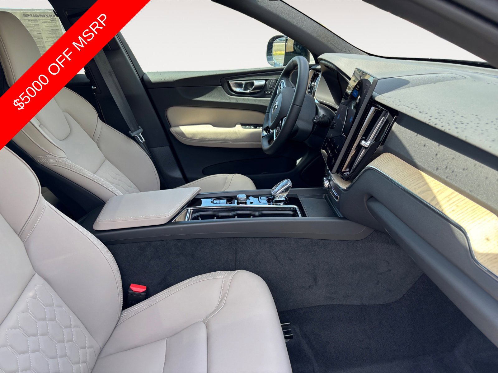 2026 Volvo XC60 Core - Photo 15