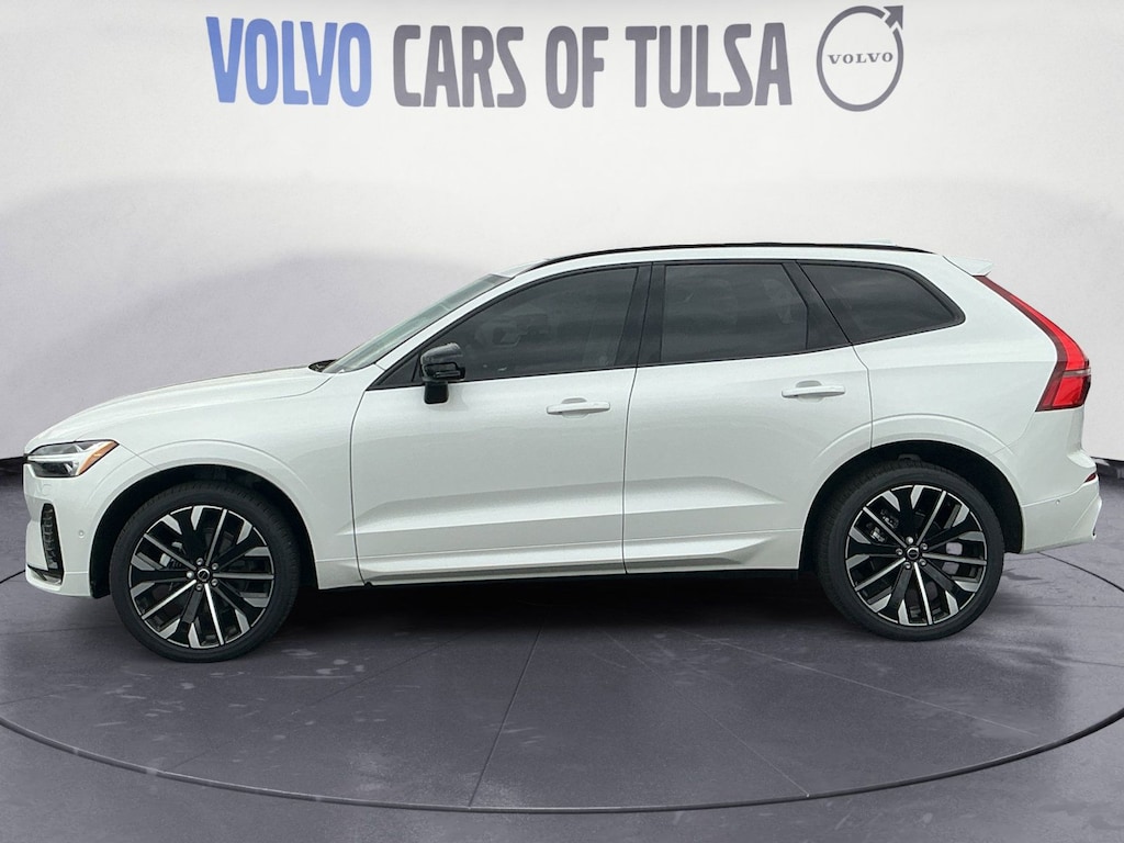 New 2026 Volvo XC60 B5 Ultra SUV