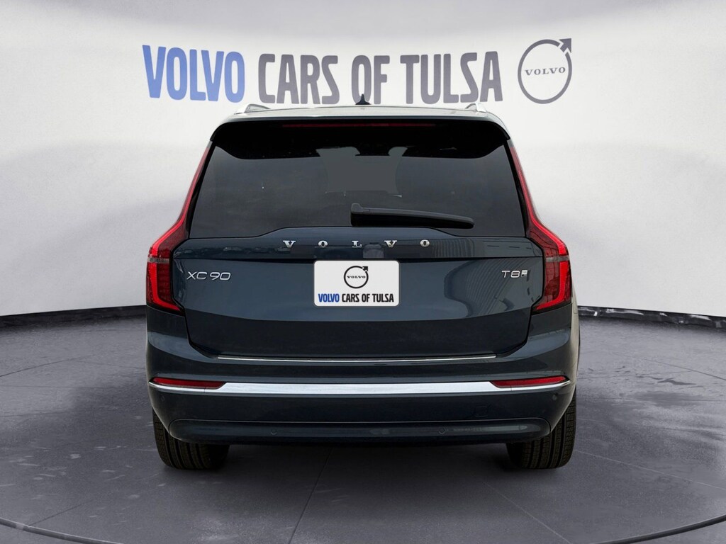 New 2026 Volvo XC90 plug-in hybrid T8 Plus 7-Seater SUV