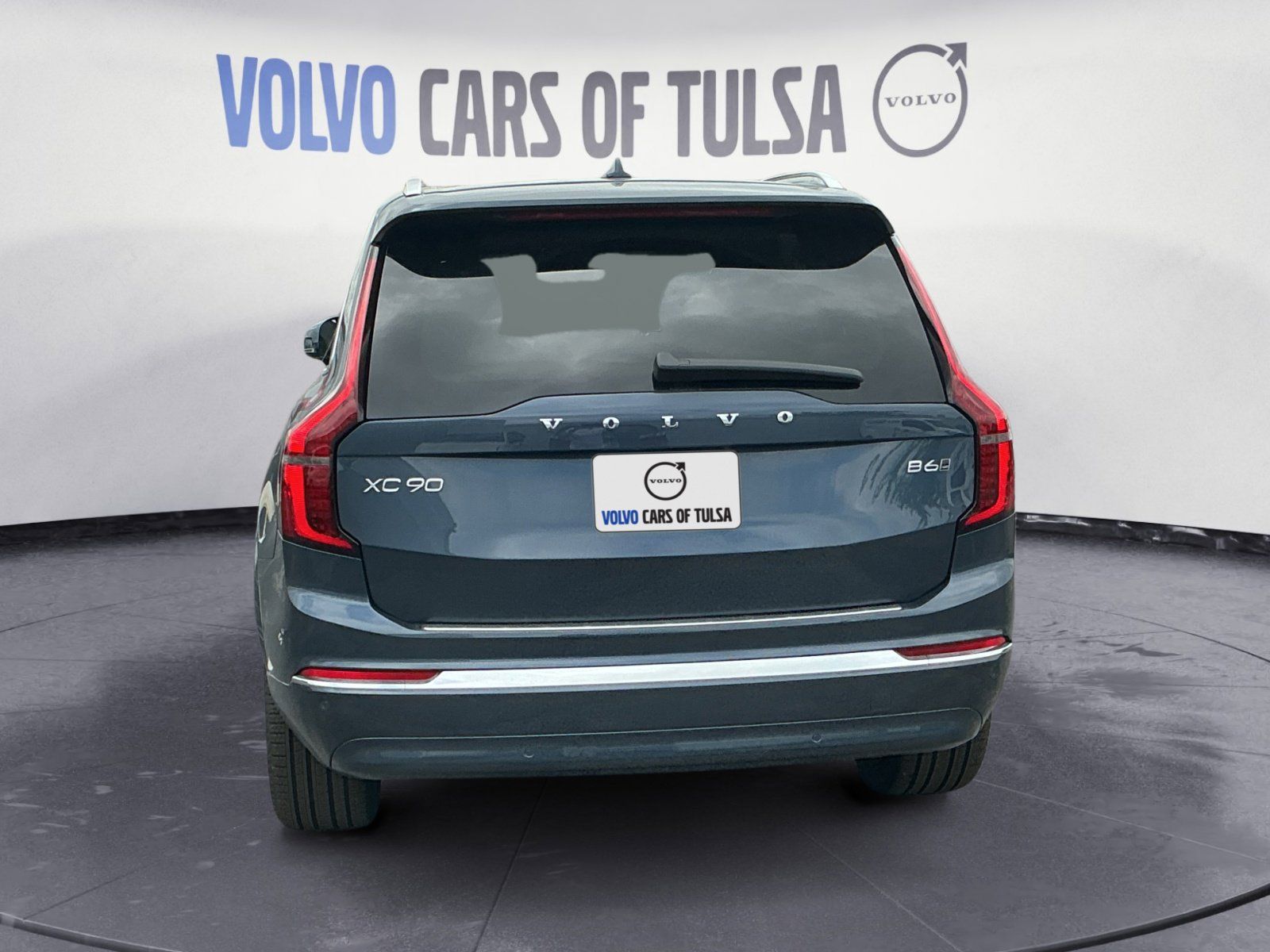 New 2026 Volvo XC90 B6 Plus 7-Seater SUV