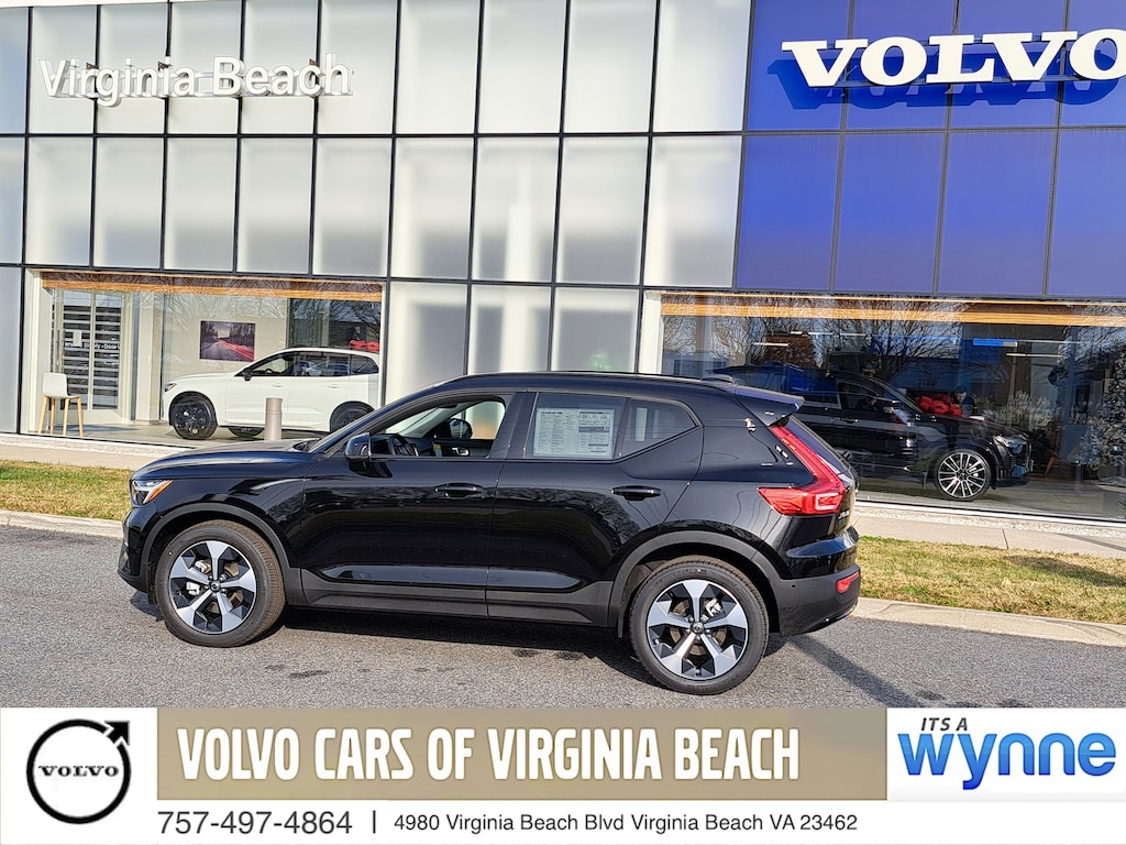 New 2026 Volvo XC40 B5 Plus SUV