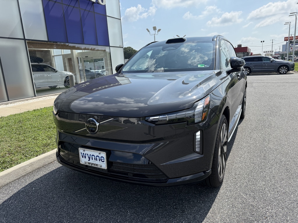 New 2025 Volvo EX90 Twin Motor Plus 7-Seater SUV