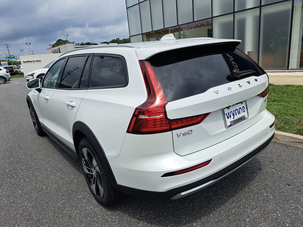 New 2026 Volvo V60 Cross Country B5 Plus Wagon