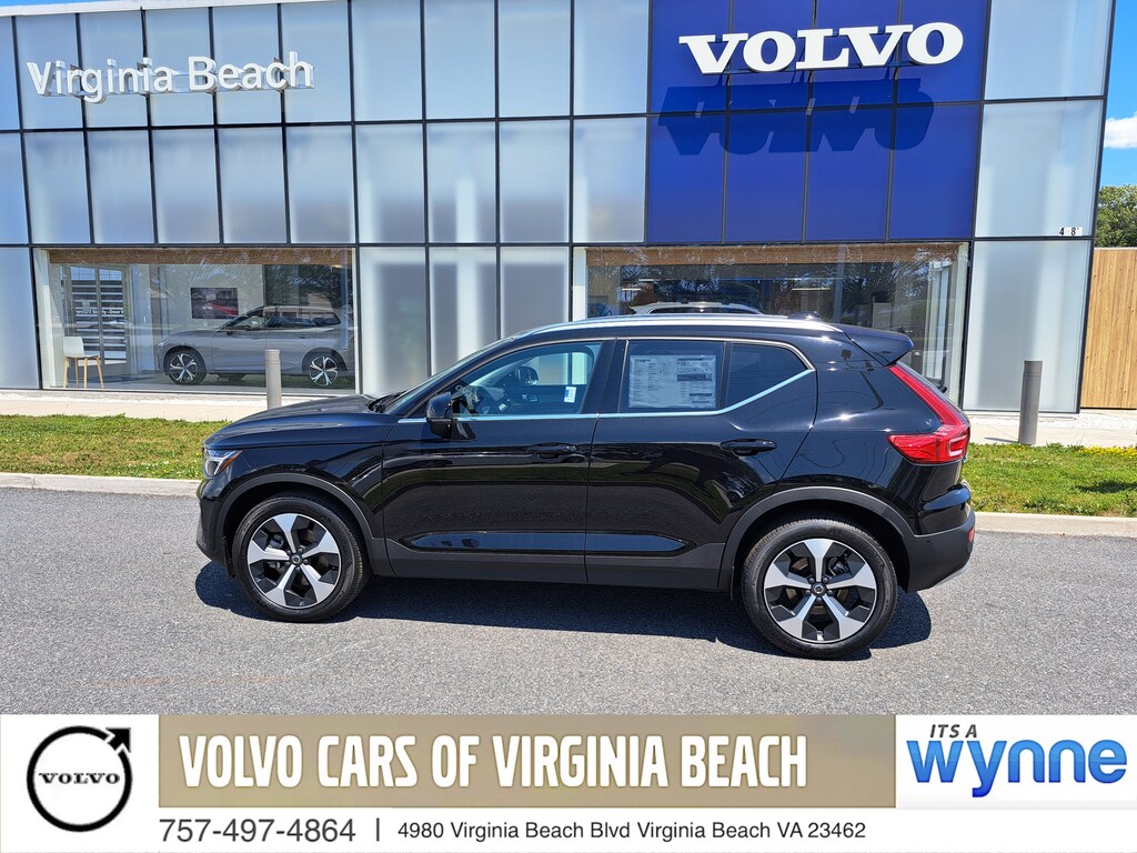 New 2026 Volvo XC40 B5 Plus SUV