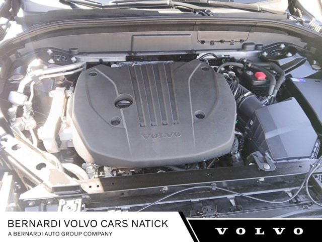 2026 Volvo XC60 Plus - Photo 24