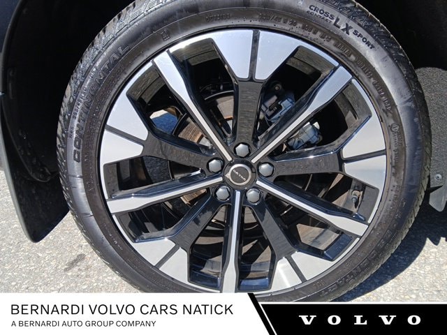 2026 Volvo XC60 Plus - Photo 21