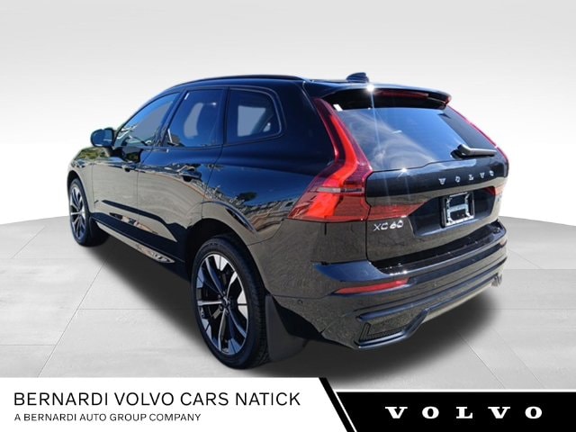 2026 Volvo XC60 Plus - Photo 5