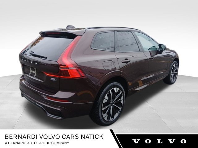 New 2026 Volvo XC60 B5 Plus SUV