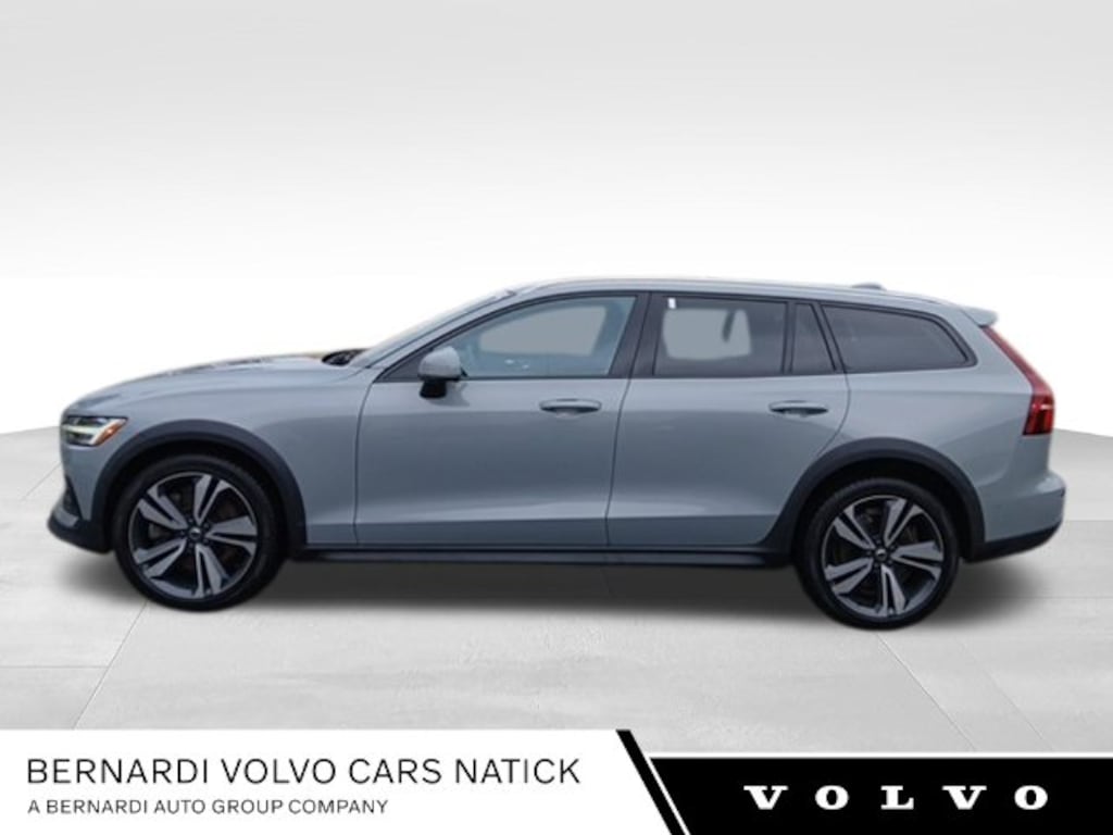Certified 2024 Volvo V60 Cross Country B5 Plus Wagon