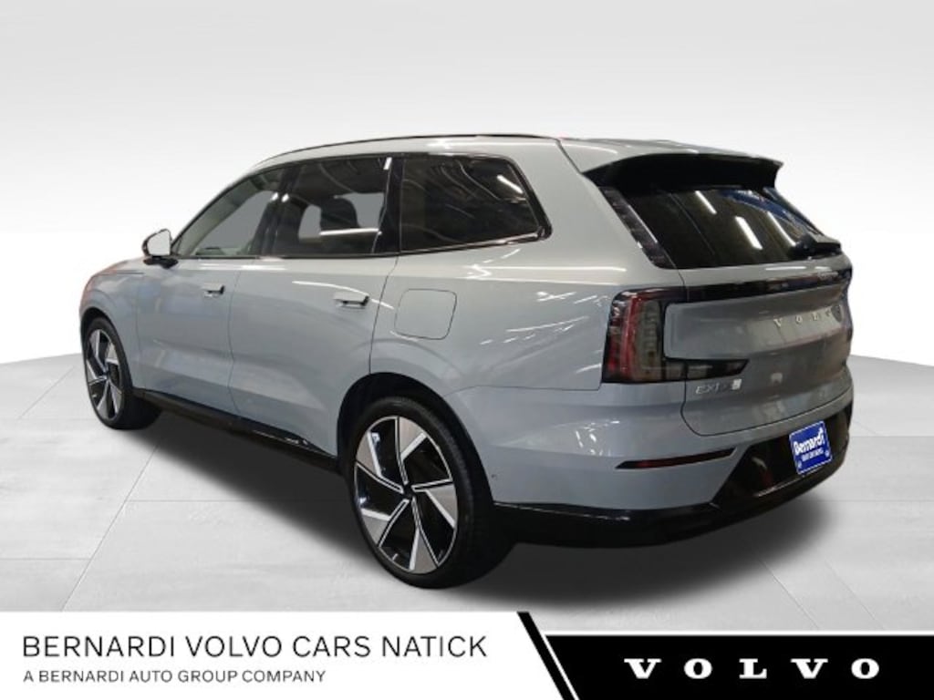 Certified 2025 Volvo EX90 Twin Motor Performance Ultra 7-Seater SUV
