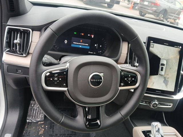2026 Volvo XC90 Plus - Photo 17