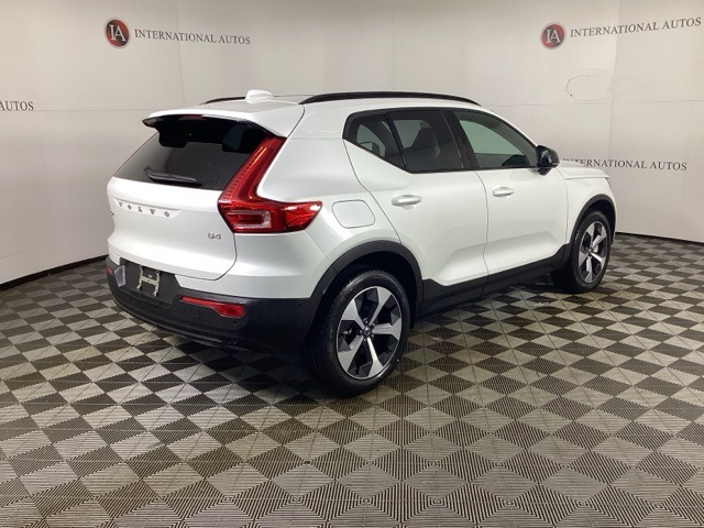 New 2026 Volvo XC40 B4 Plus SUV