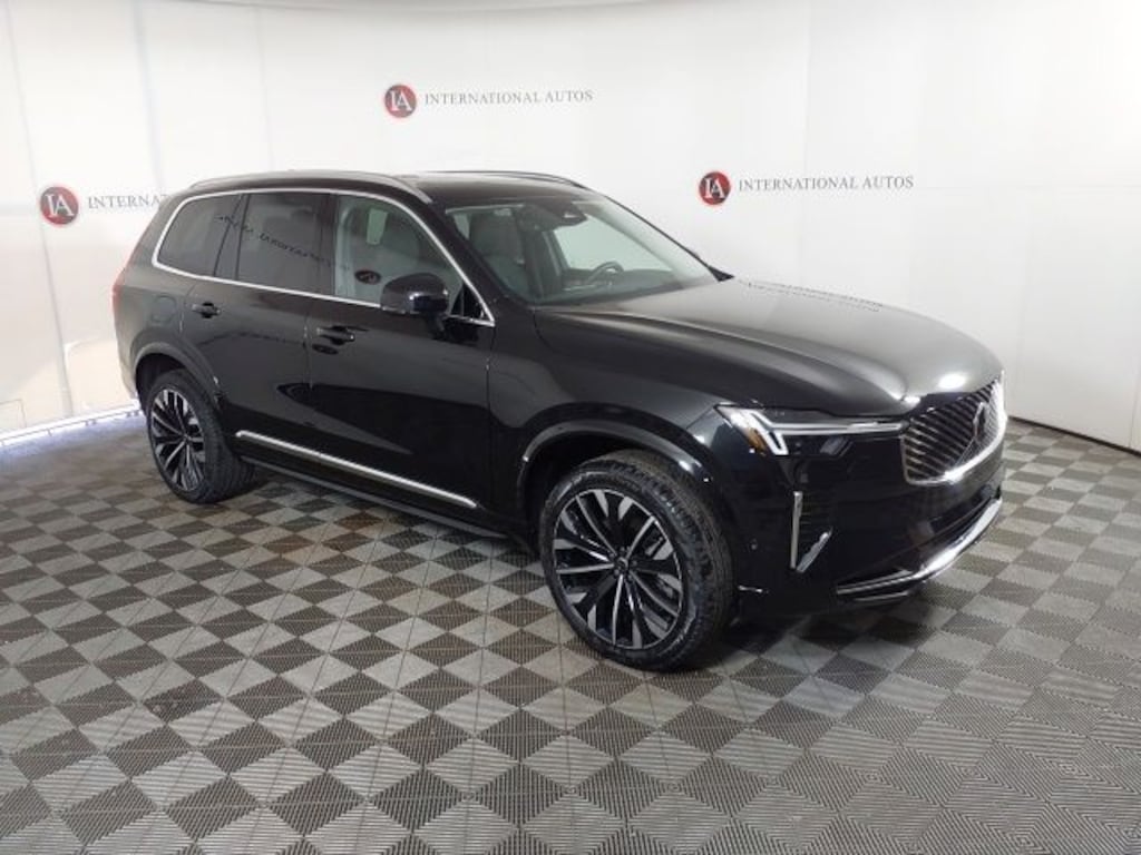 New 2026 Volvo XC90 B6 Plus 7-Seater SUV