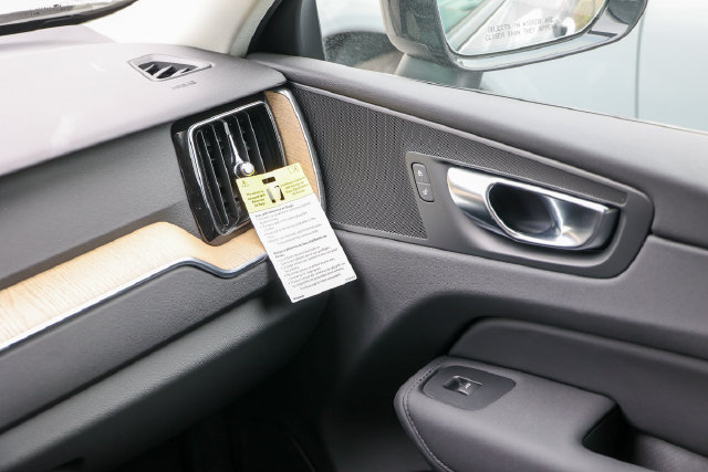 2026 Volvo XC60 Plus - Photo 30