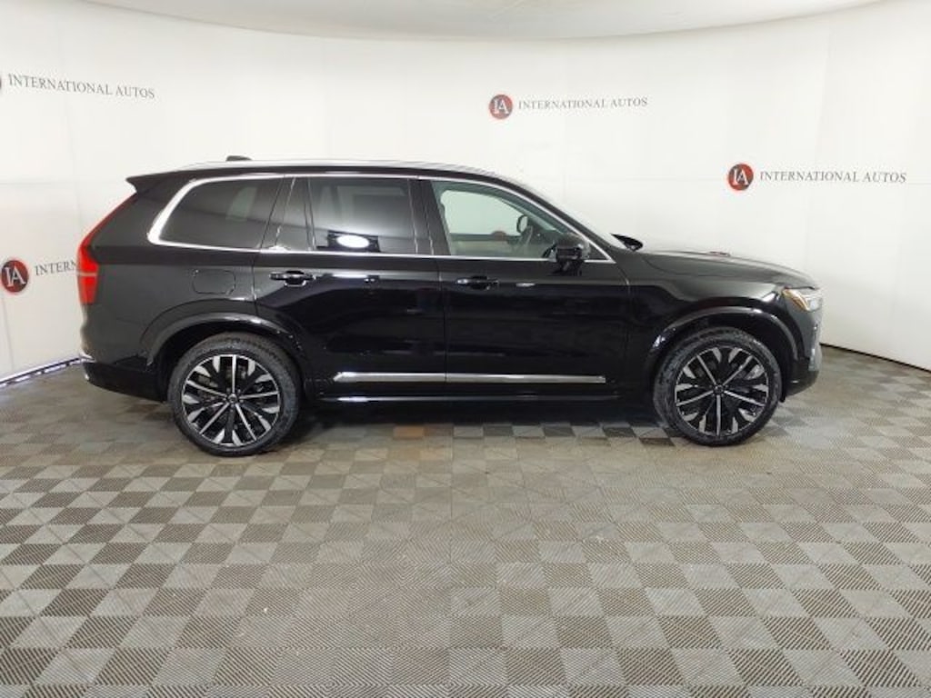 New 2026 Volvo XC90 B6 Plus 7-Seater SUV
