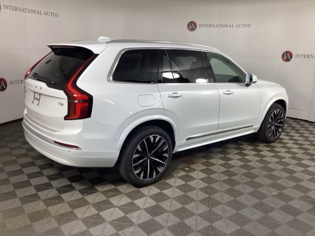 New 2026 Volvo XC90 plug-in hybrid T8 Ultra 7-Seater SUV