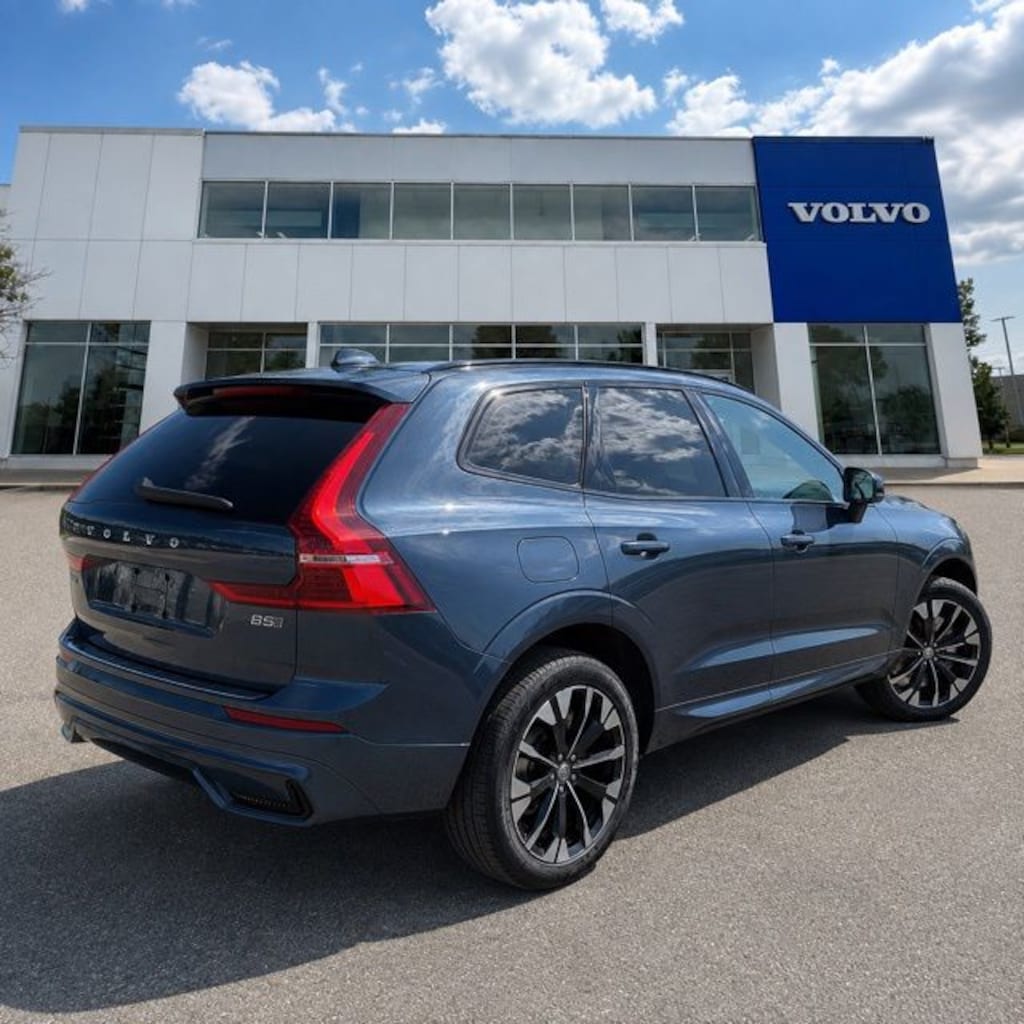 New 2027 Volvo XC60 Plus SUV