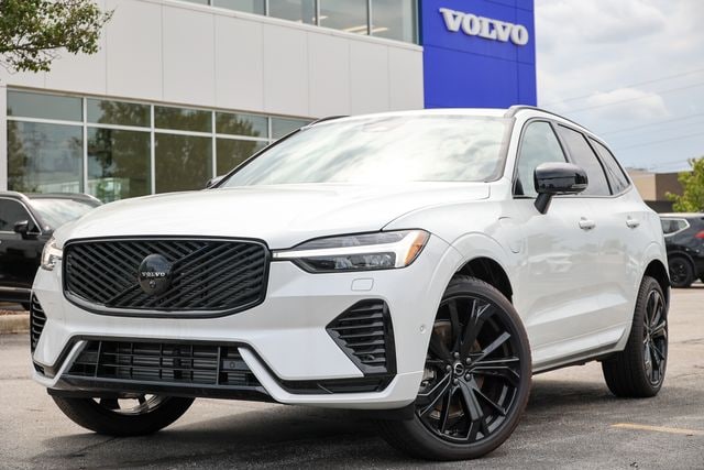 New 2026 Volvo XC60 plug-in hybrid T8 Ultra Black Edition eAWD SUV for sale in Tinley Park, IL
